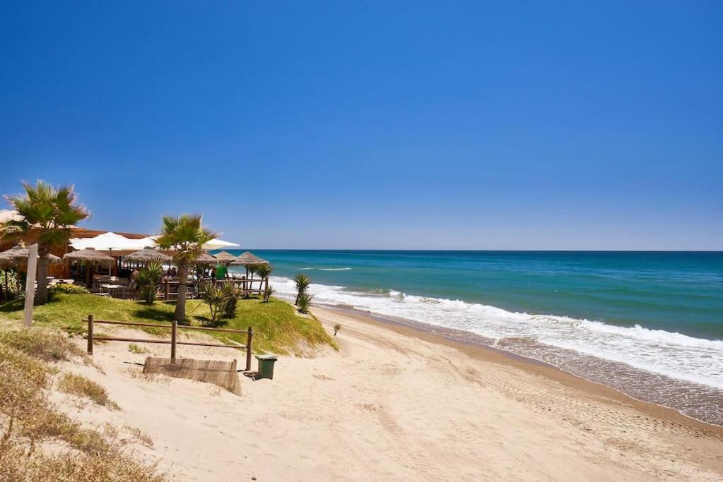 Oleholidays 1106 Romana Playa Primera Linea Playa Marbella Bagian luar foto