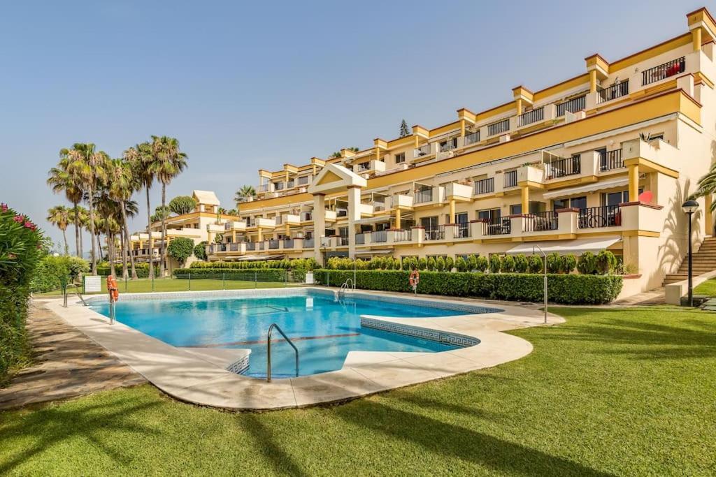 Oleholidays 1106 Romana Playa Primera Linea Playa Marbella Bagian luar foto