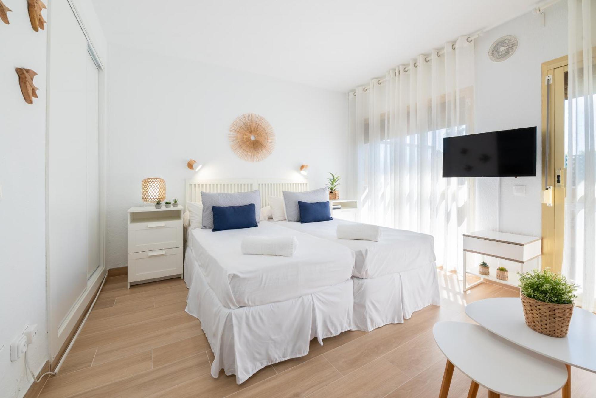 Oleholidays 1106 Romana Playa Primera Linea Playa Marbella Bagian luar foto
