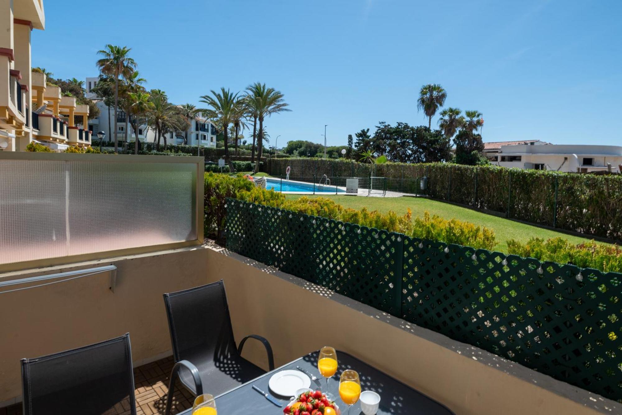 Oleholidays 1106 Romana Playa Primera Linea Playa Marbella Bagian luar foto